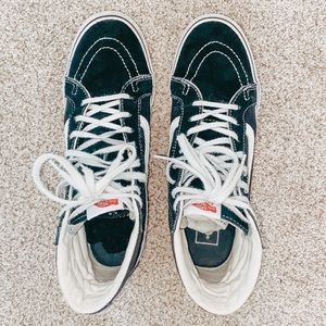 VANS Sk8 Hi Lite black and white skate shoe